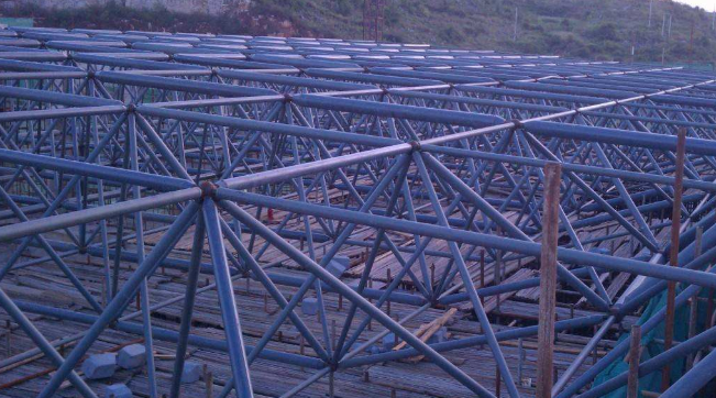 大冶概述网架加工中对钢材的质量的过细恳求